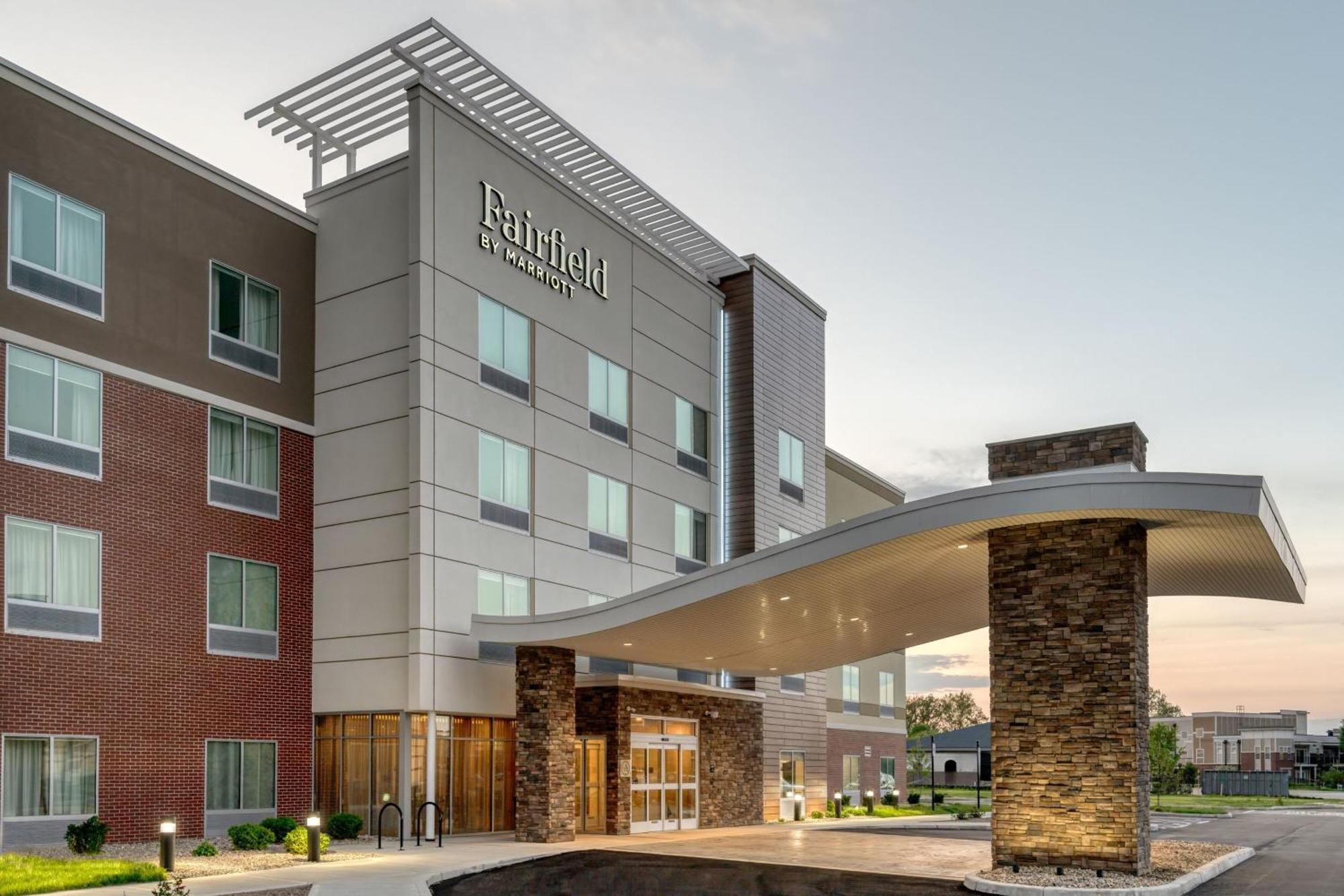 Fairfield By Marriott Inn & Suites Whitestown Indianapolis Nw Exterior foto